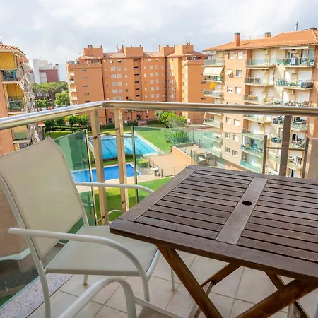 Homeholidaysrentals Viii Apartment Santa Susanna