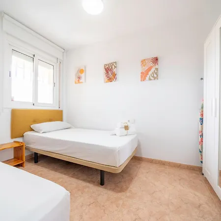 아파트 Homeholidaysrentals Viii *
