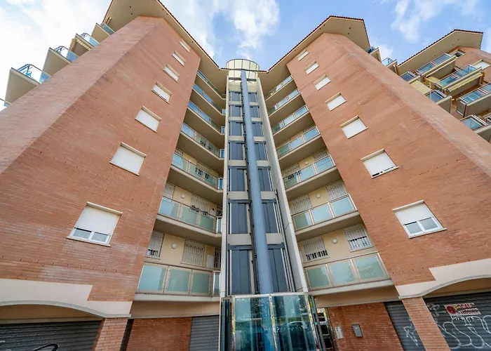 Homeholidaysrentals Viii Апартаменты