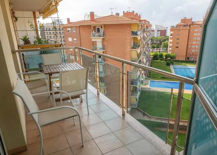 Homeholidaysrentals Viii Апартаменты *
