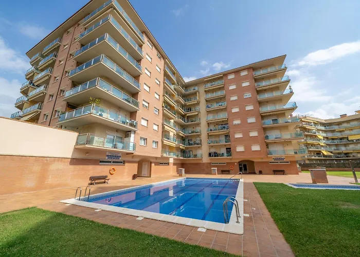 Homeholidaysrentals Viii Апартаменты Санта-Сусанна