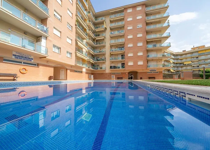 Апартаменты Homeholidaysrentals Viii *