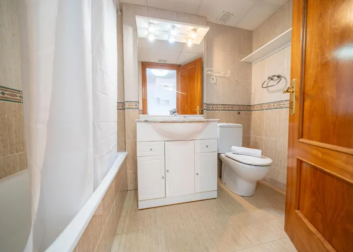 Homeholidaysrentals Viii Апартаменты *