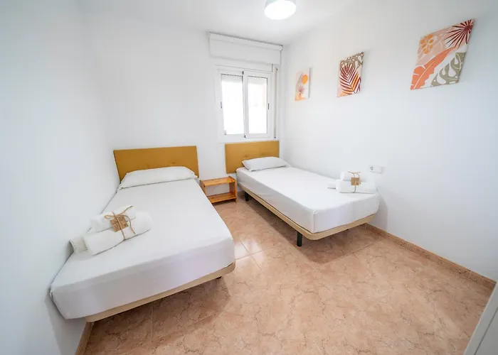 Homeholidaysrentals Viii Апартаменты