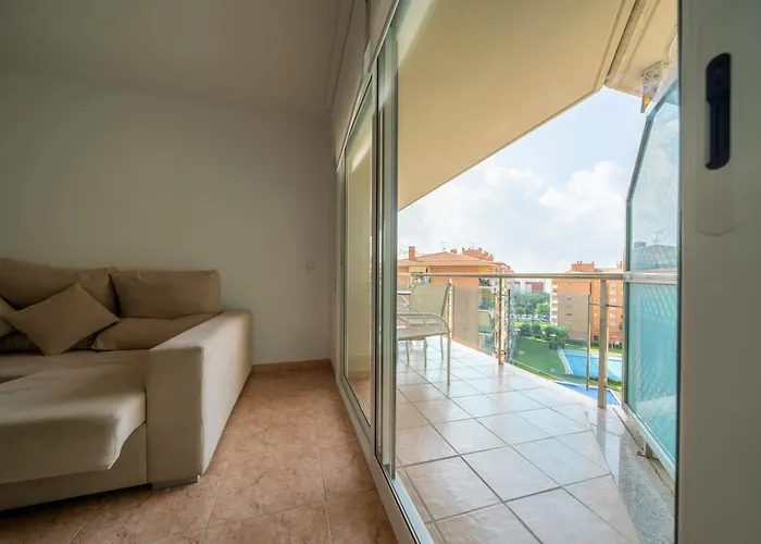 Апартаменты Homeholidaysrentals Viii