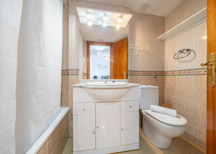 Homeholidaysrentals Viii Апартаменты Санта-Сусанна